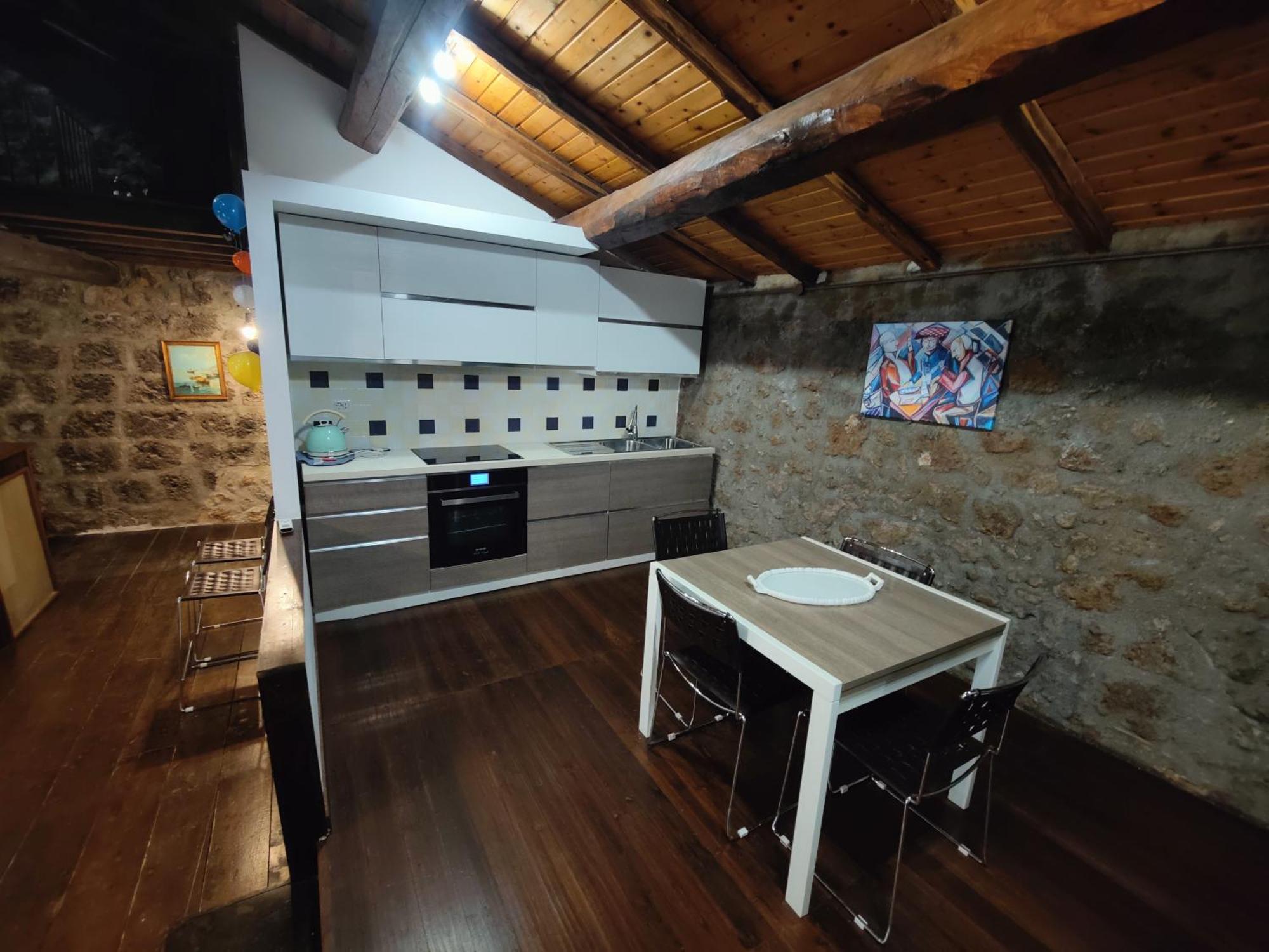 Maestosa Roccaforte Dei Principi, 3 Piani Tutti Per Voi! Sutri Exterior foto