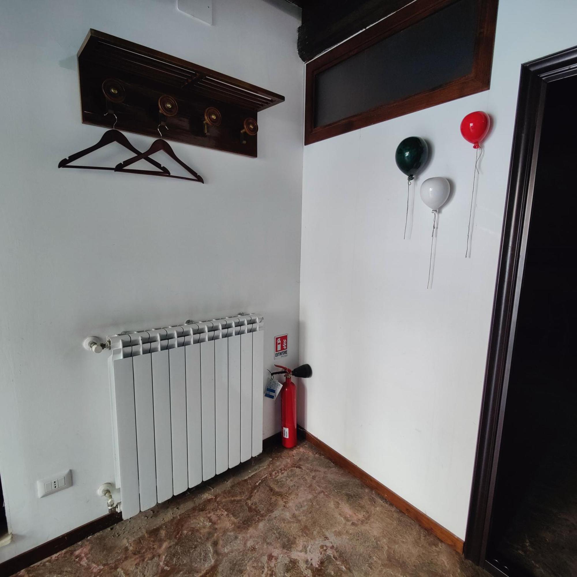 Maestosa Roccaforte Dei Principi, 3 Piani Tutti Per Voi! Sutri Exterior foto