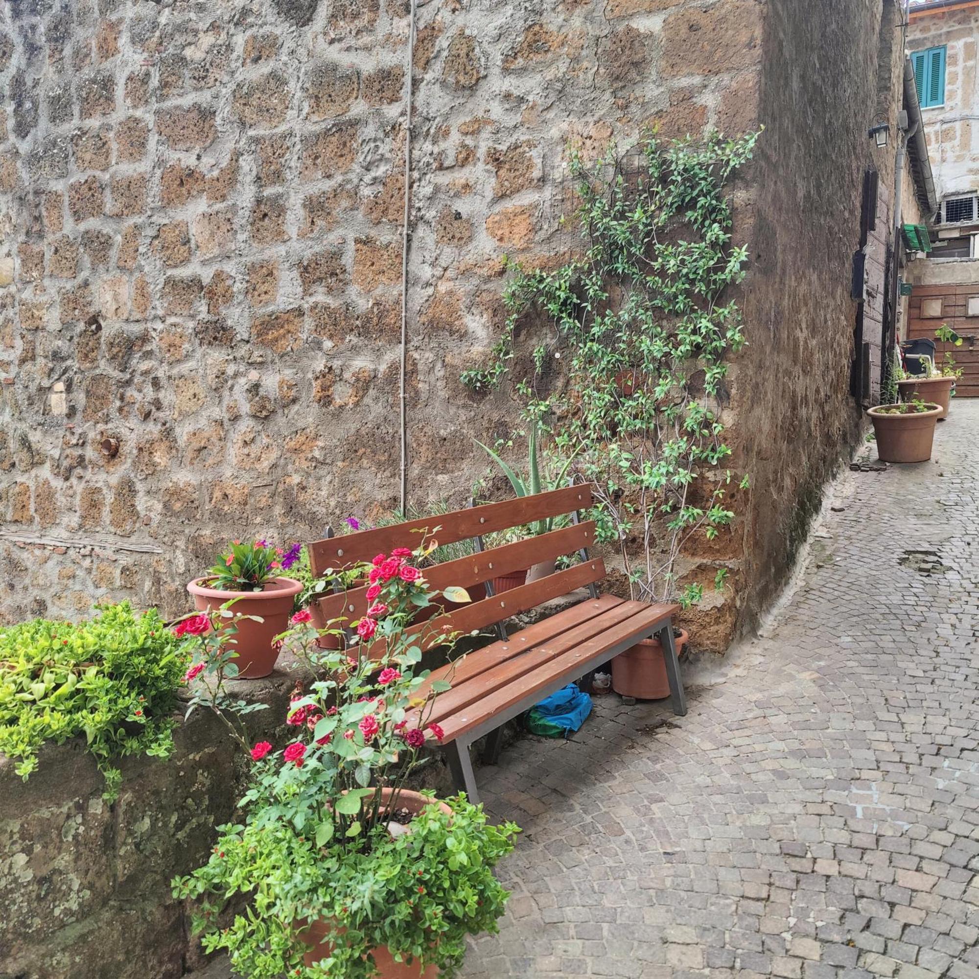 Maestosa Roccaforte Dei Principi, 3 Piani Tutti Per Voi! Sutri Exterior foto