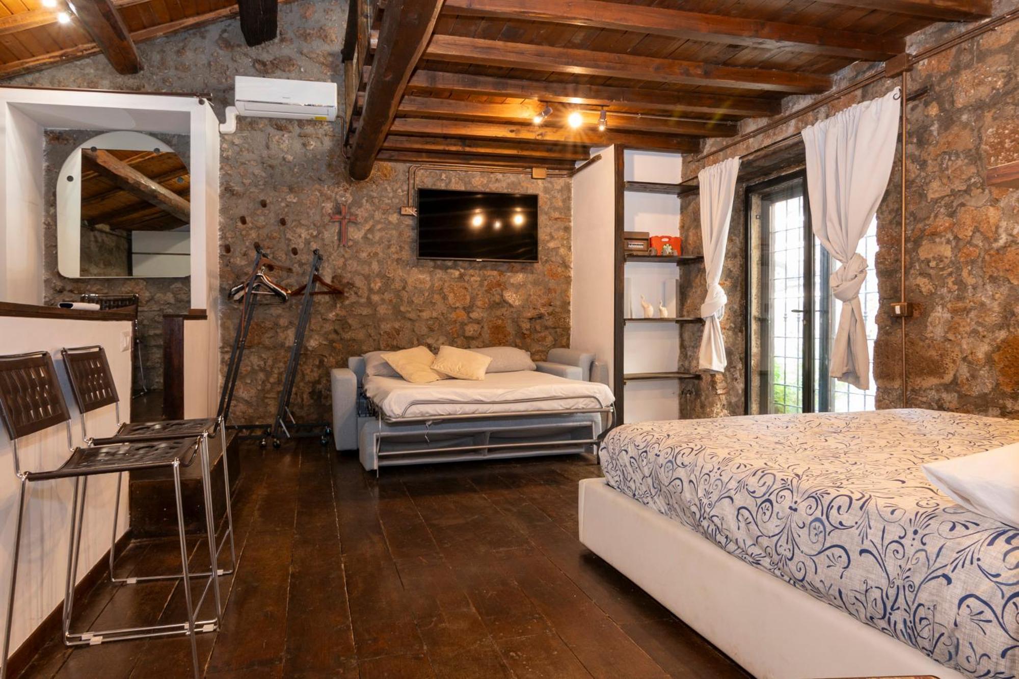 Maestosa Roccaforte Dei Principi, 3 Piani Tutti Per Voi! Sutri Exterior foto