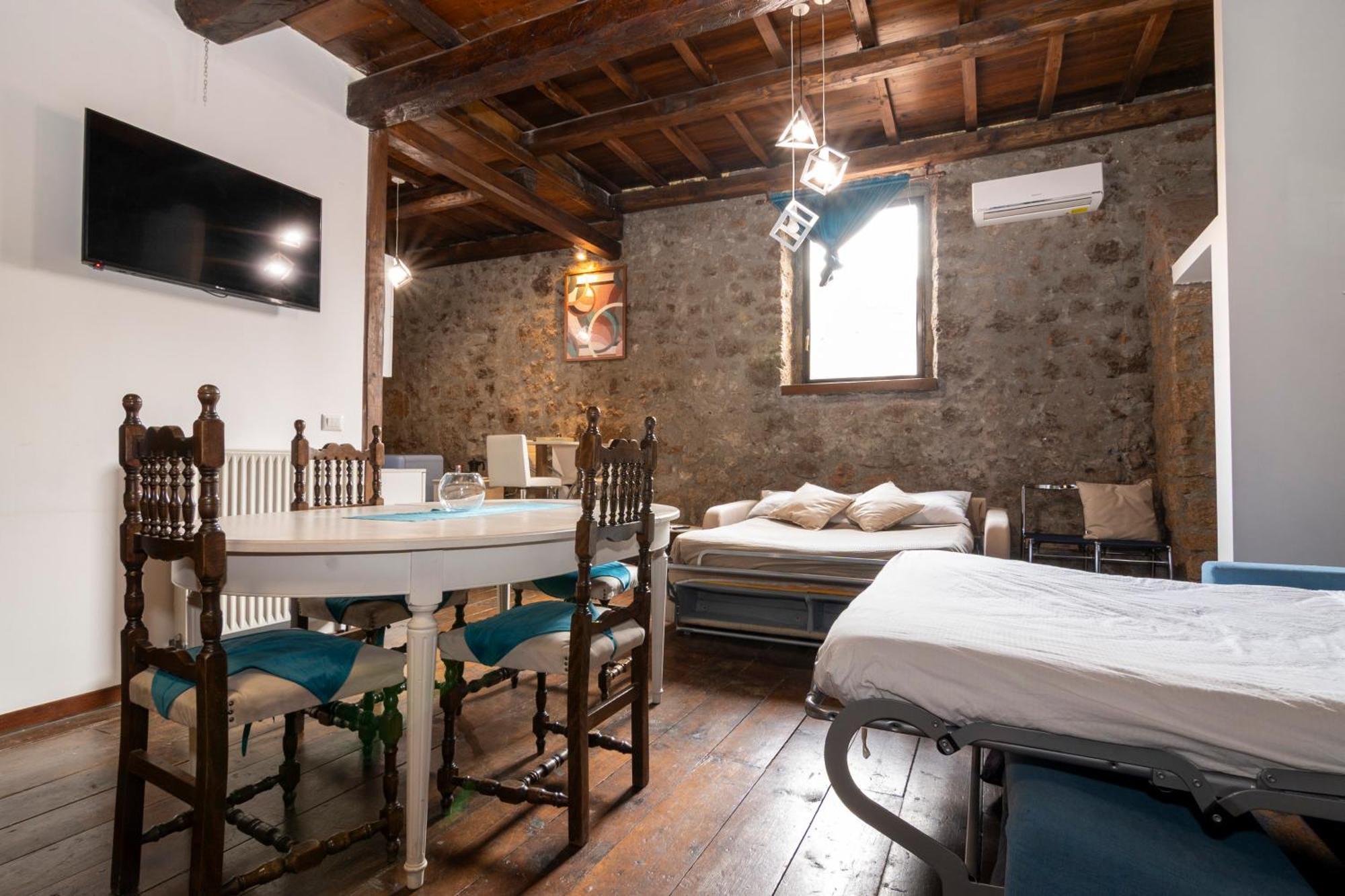 Maestosa Roccaforte Dei Principi, 3 Piani Tutti Per Voi! Sutri Exterior foto