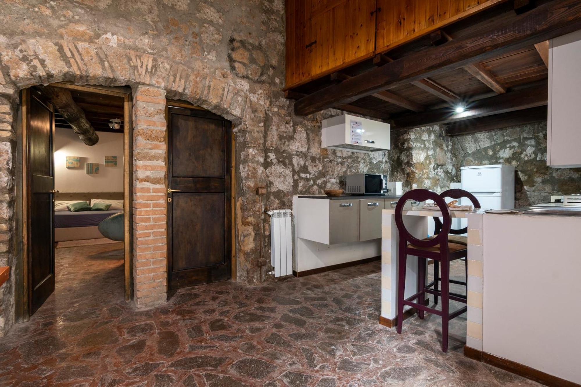 Maestosa Roccaforte Dei Principi, 3 Piani Tutti Per Voi! Sutri Exterior foto