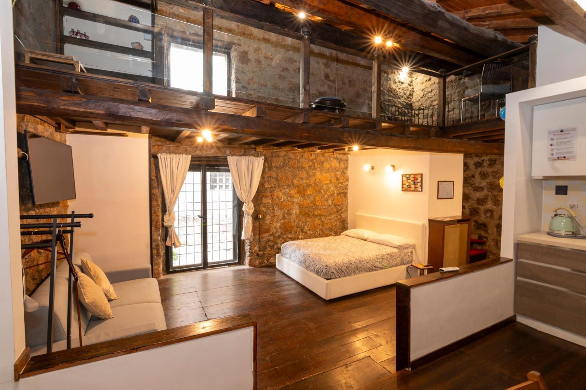 Maestosa Roccaforte Dei Principi, 3 Piani Tutti Per Voi! Sutri Exterior foto